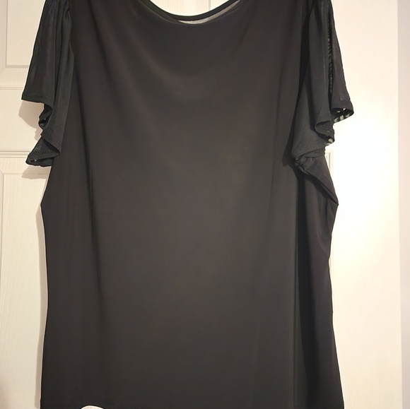 Top - Picture 4 of 5